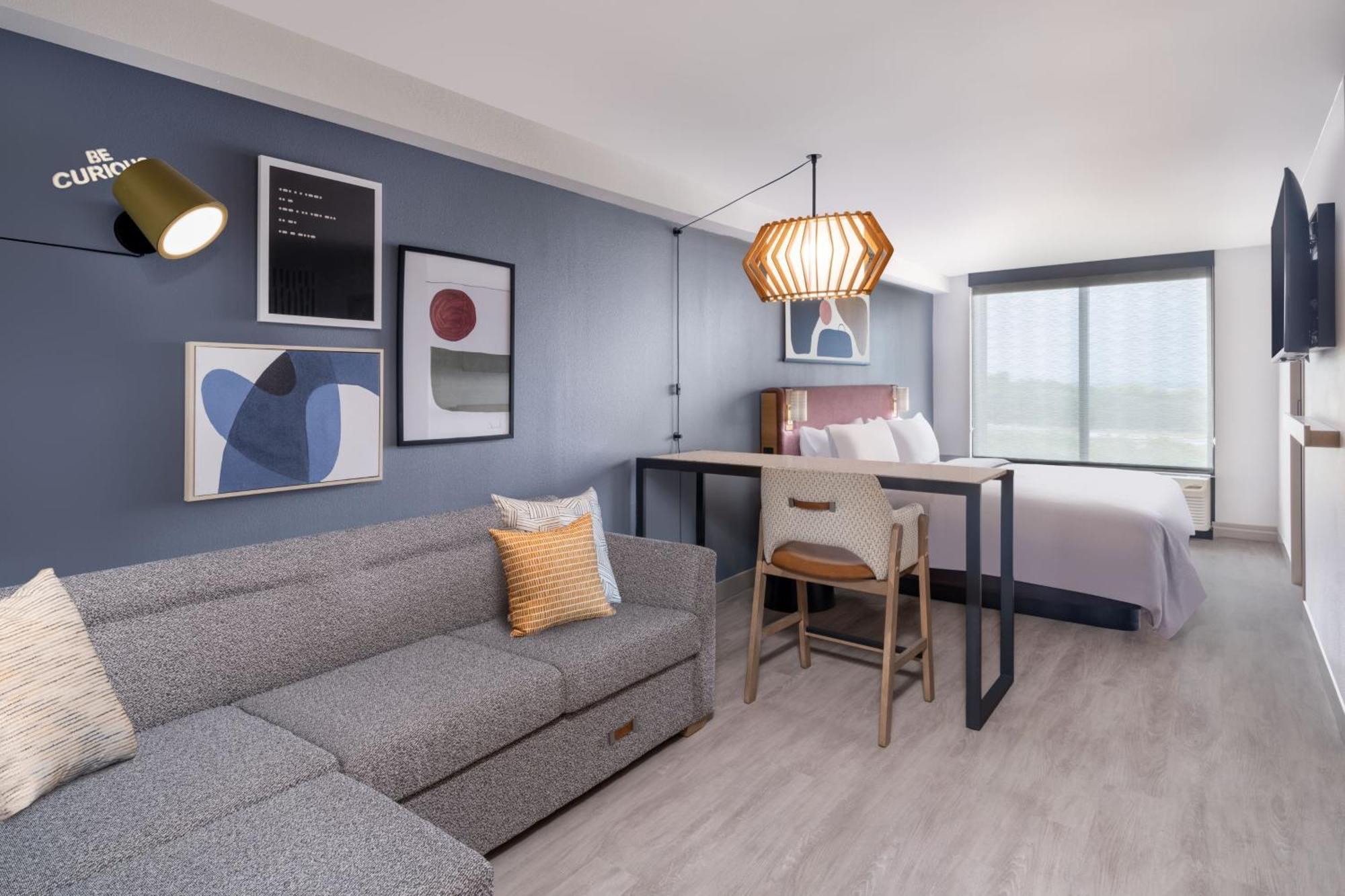 King Studio Suite