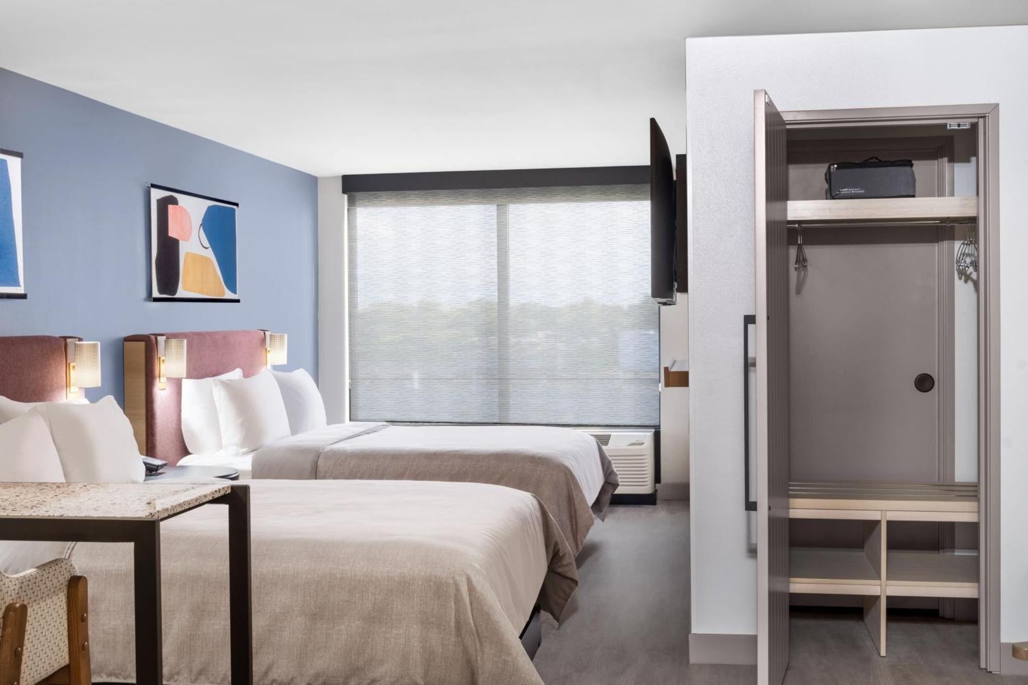 Executive Queen Room Two Queen Beds